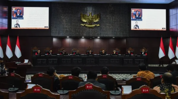 UU Haji Digugat ke MK, Aturan Umrah Mandiri Dipersoalkan